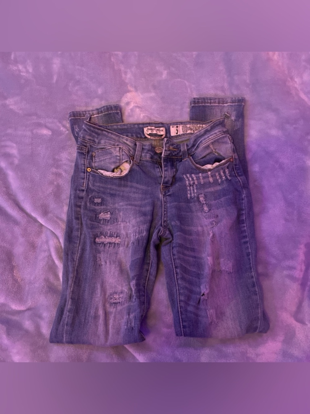 Judy Blue Ripped Boyfriend Jeans - Light Blue Wash